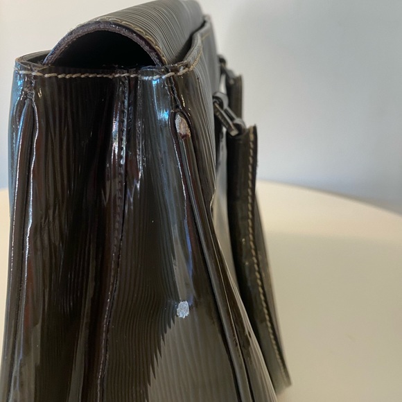 Prada Shiny Green Leather Tote - Picture 10 of 16